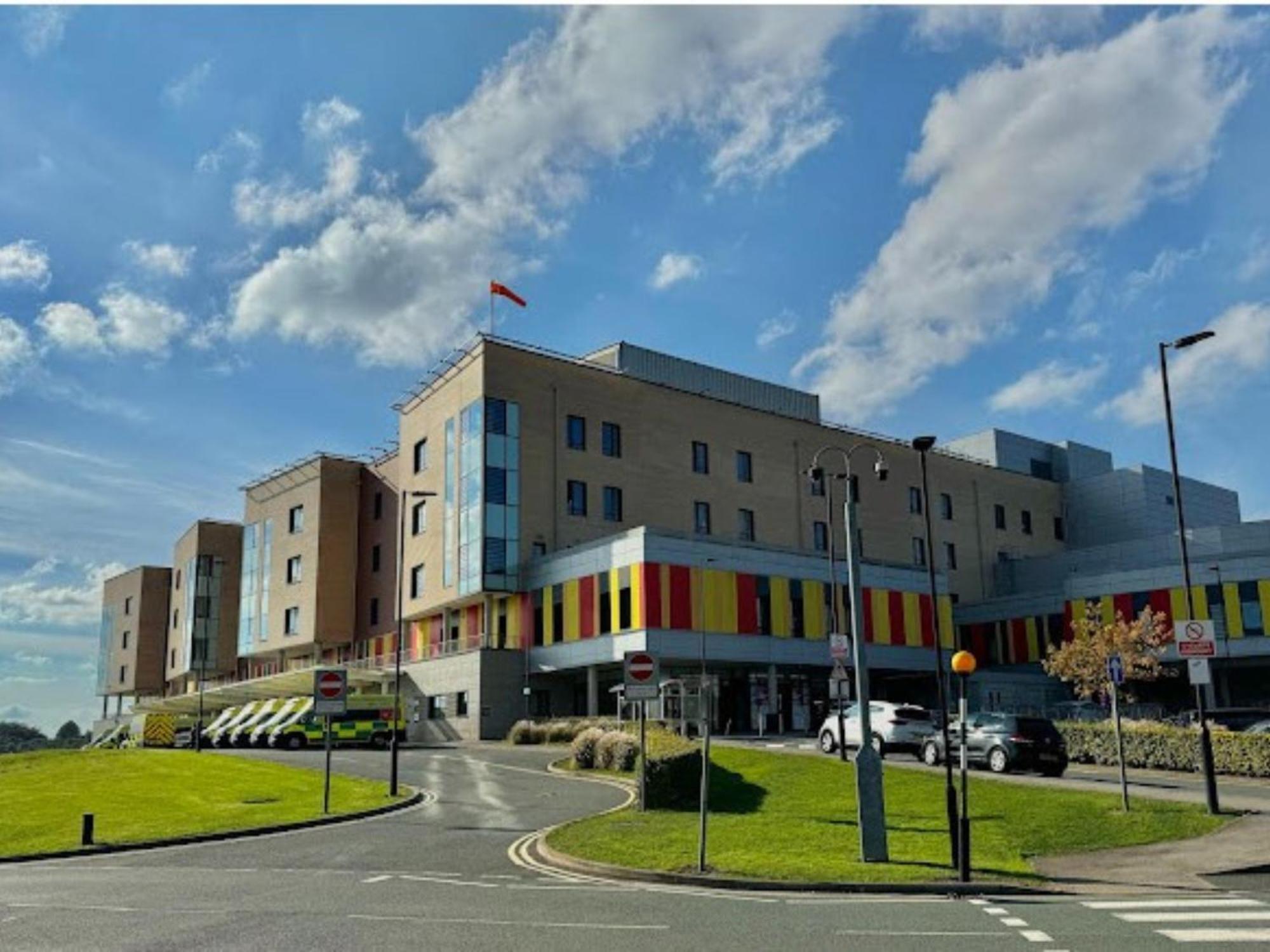 Darwin Stays - Service Accommodation In Newcastle Under Lyme City Centre المظهر الخارجي الصورة