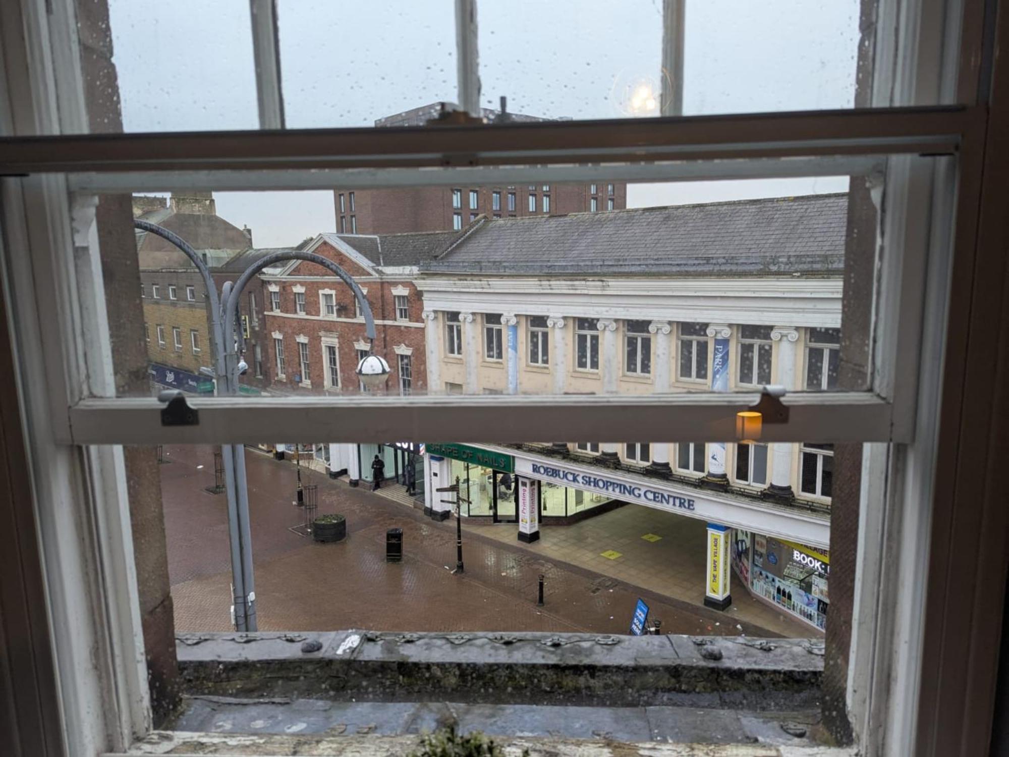 Darwin Stays - Service Accommodation In Newcastle Under Lyme City Centre المظهر الخارجي الصورة
