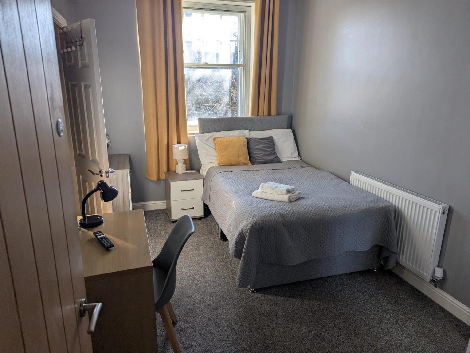Darwin Stays - Service Accommodation In Newcastle Under Lyme City Centre المظهر الخارجي الصورة